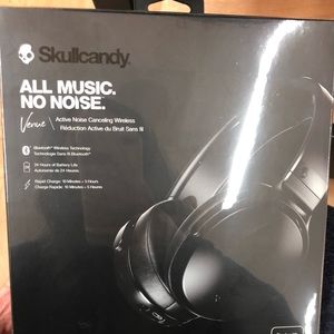 Skullcandy Venue Noise Cancelling Headphones